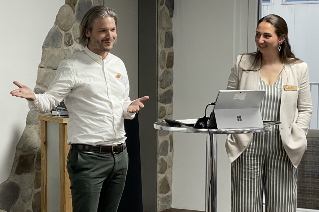 Der neue Kassier Florian Fauser (links) mit Präsidentin Patrizia Egloff